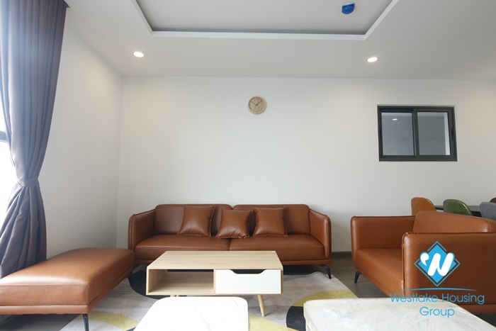 A newly 3 bedroom apartment for rent in Cau giay, Ha noi